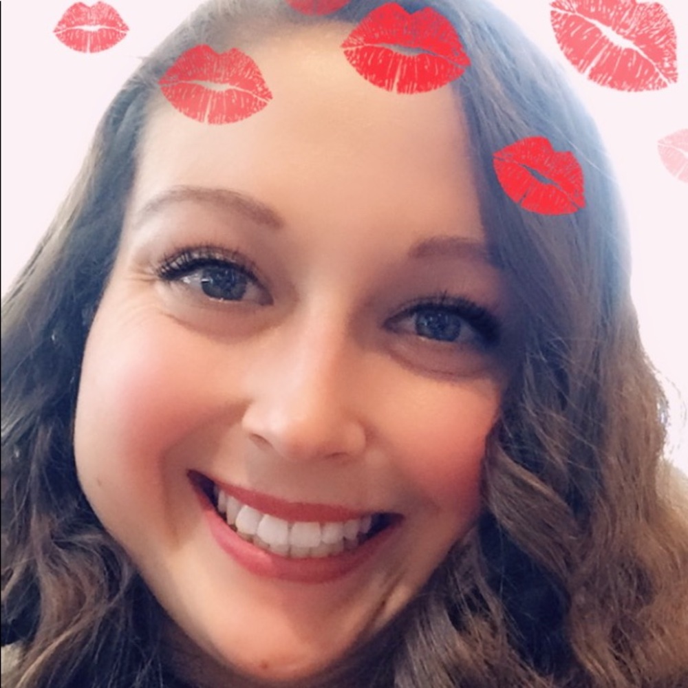 Meet your Posher, Anita
